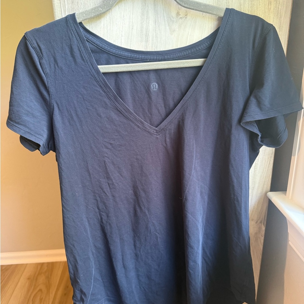 lululemon athletica Women's Navy V-Neck Top